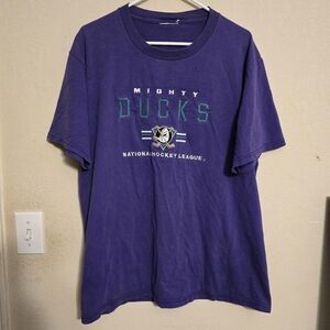 Vintage 90s Lee Sport Mighty Ducks National Hockey League Embroidered Purple Tee